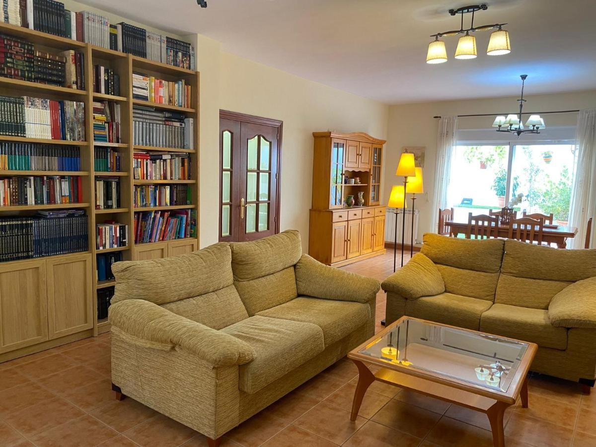 Casa Rural Con Chimenea, Barbacoa, Terraza Y Solarium Villa Illar Eksteriør billede